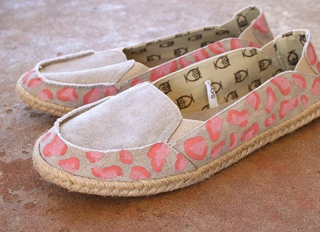 Pink Spotted Beige Casual Shoes