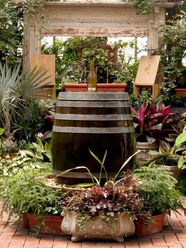 Wooden Barrel Wine Bottle Fountain