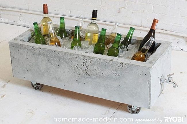 Concrete Ice Station With Hidden Wheels