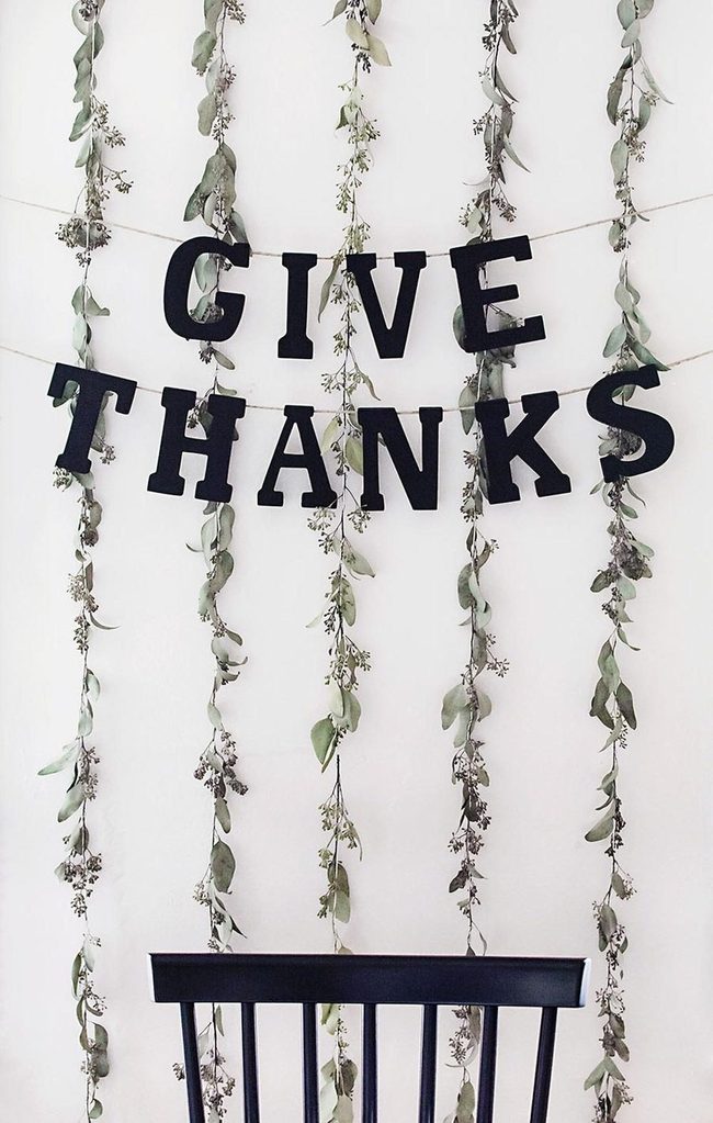 Black Letters Gratitude Wall