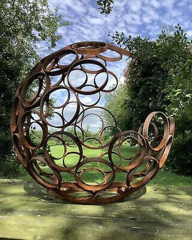 Rust Metal Circles Garden