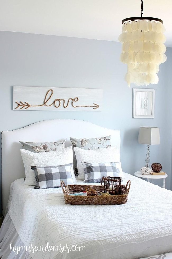 Raised Rope Letters On Wood Pallets