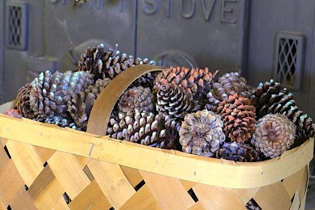 Brown Pinecones Metal Stove Basket