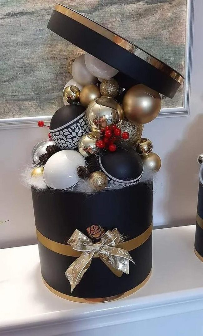 Gold And Black Ornament Gift Box