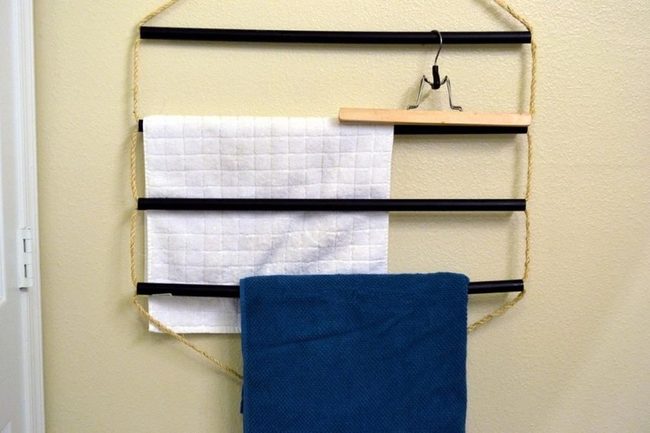 Rope Towel Rack Cream Wall