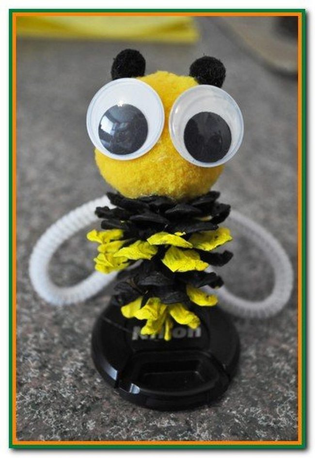 Yellow Pom Pom Pinecone Bee