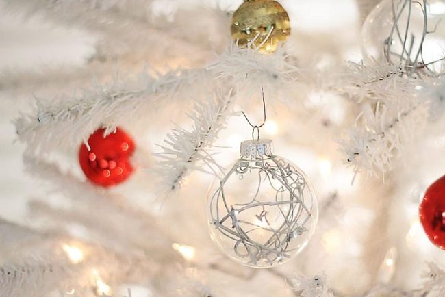 White Branches Red Gold Baubles