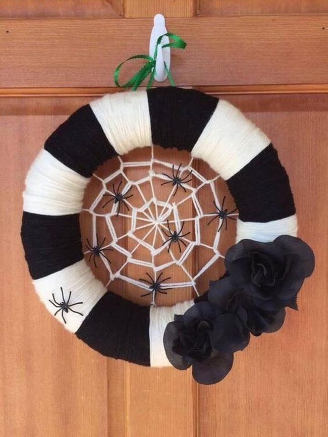 Black And White Spider Web Wreath