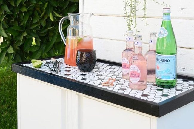 Black And White Geometric Bars