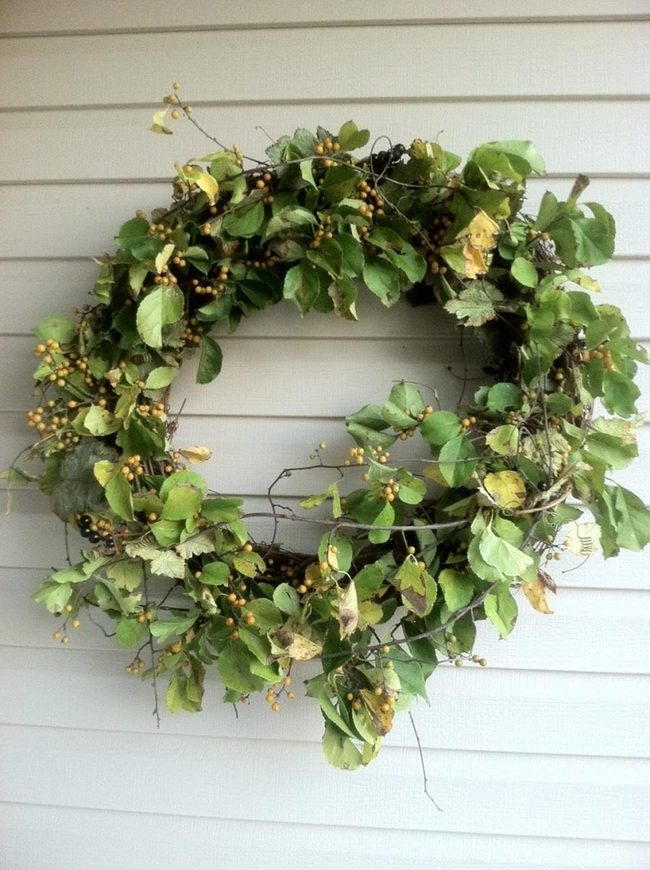 Green Leaves With Golden Accents