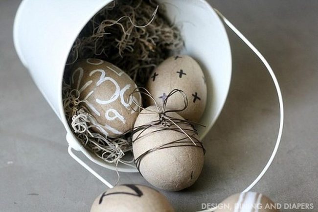 Hand-Drawn Easter Eggs With Black Lines