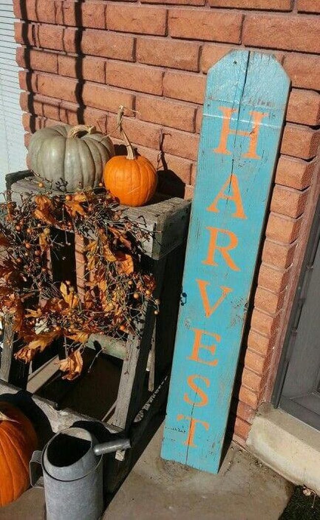 Weathered Wood Harvest Sign