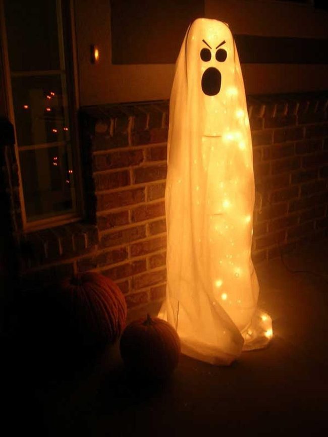 White Sheet Ghosts Swaying