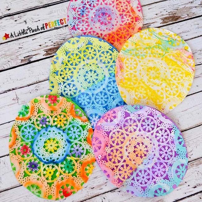 Doily Paper Easter Eggs Craft