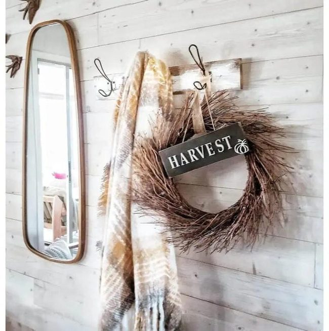 Natural Twigs Frame Coats