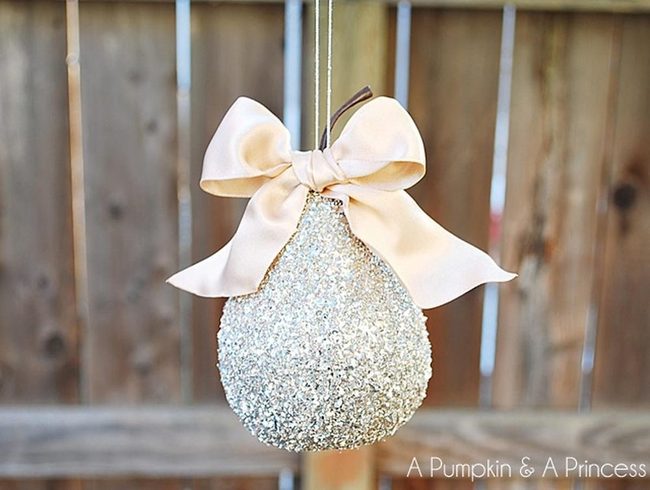 Beaded Pear Ornaments With Cream Bows