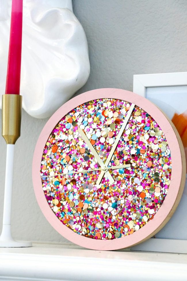 Sparkly Pink Clocks Statement Wall