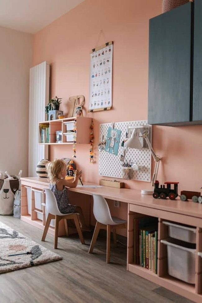Pink Options System For Young Creators