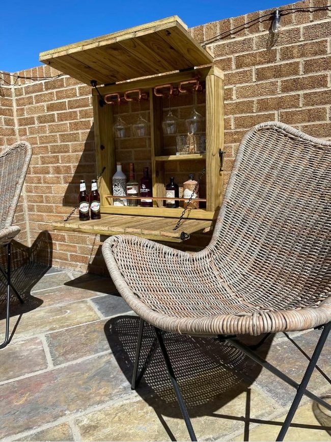 Copper Metal Outdoor Bar Cabinet
