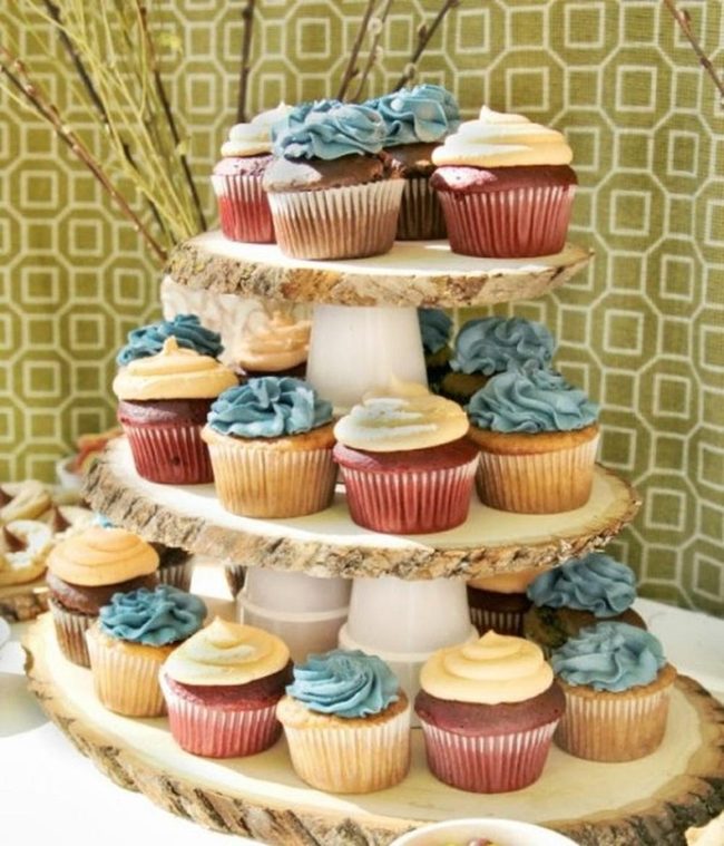 Green Geometric Cupcake Display