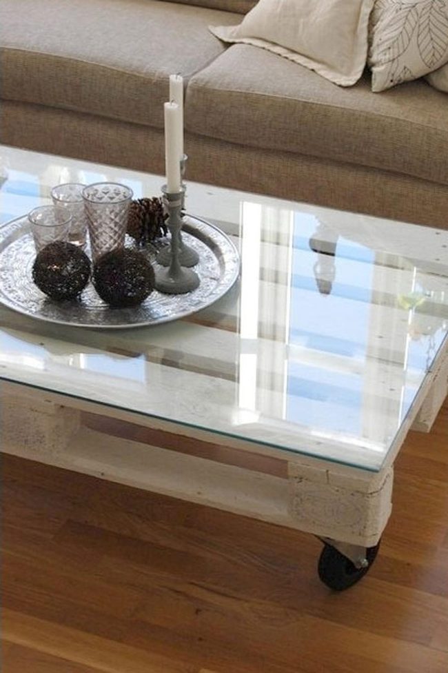 Glass Reflections Light Living Space