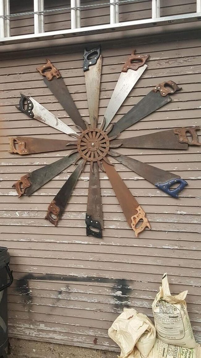 Weathered Saw Blades Sunburst