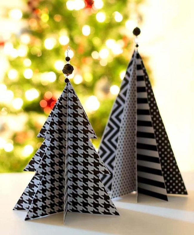 Black And White Patterned Tree With Crystal Crown