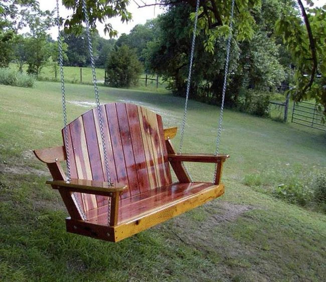 Curved Wood Swing Bench