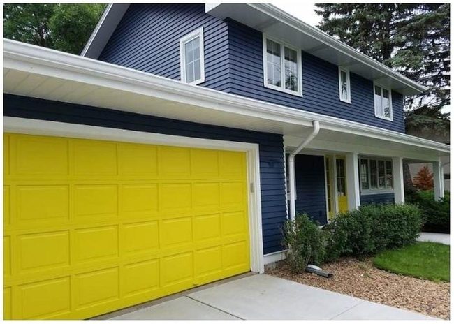 White Garage Doors With Black Trim