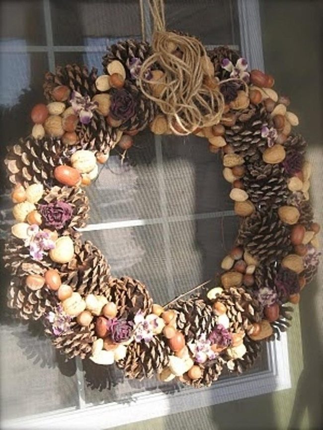 Pinecone Wreath With Purple Florals