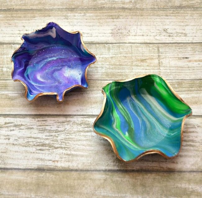 Cosmic Ceramic Bowls With Gold