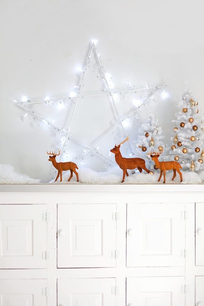 Golden Ornaments White Trees Starlight