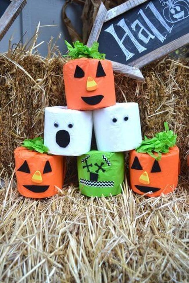 Orange Ghost Green Stack Decorations