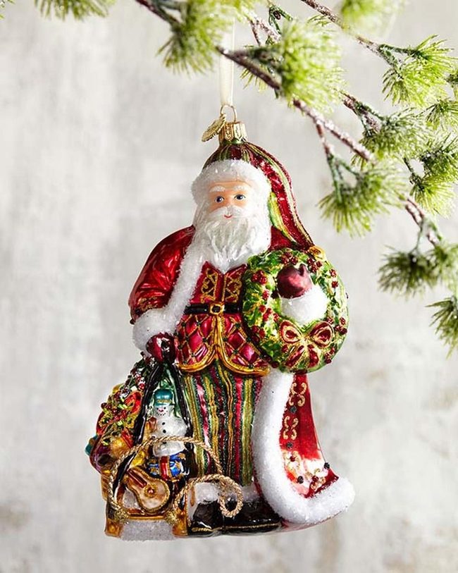 Santa Holding Festive Wreath Ornament
