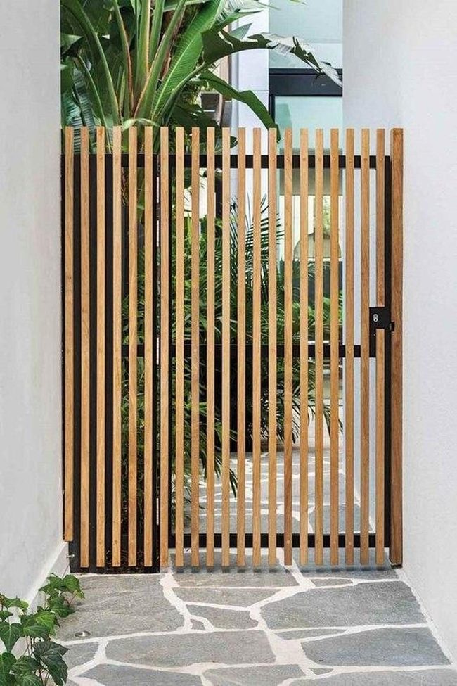 Wooden Gate Natural Entryway