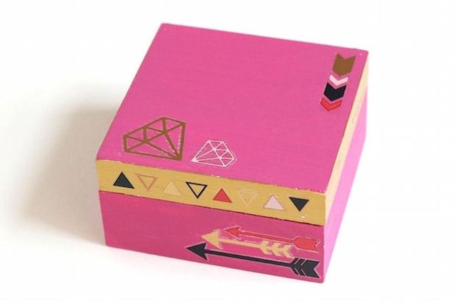 Pink Box With Gold Arrows