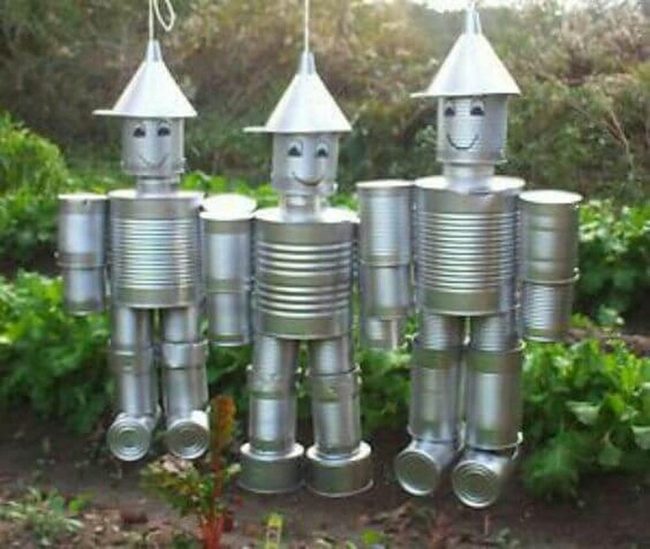 Smiling Tin Can Figures