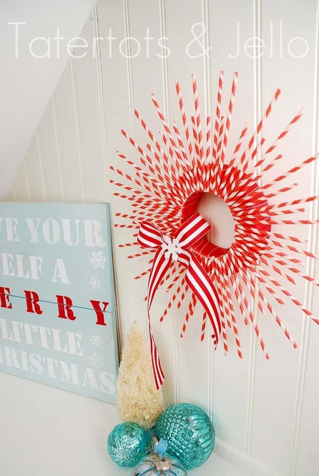 Colorful Straw Wreaths Pop Instantly
