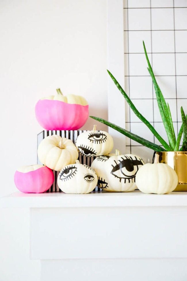 Pumpkin Eyes Pink Accent