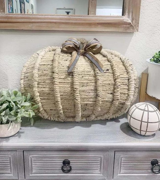 Layered Yarn Pumpkin Wreath