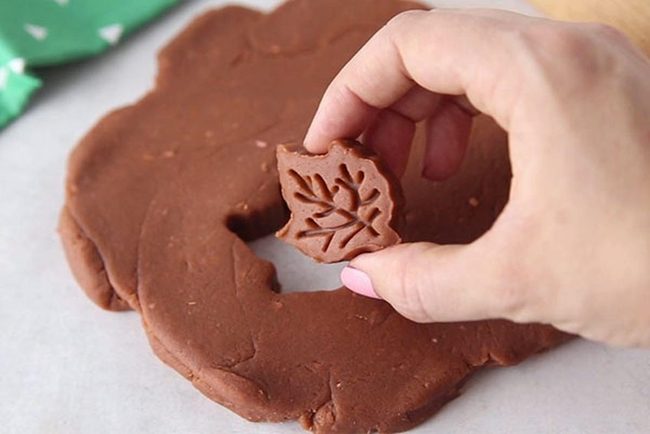 Chocolate Leaf Cookies With Veined Detail