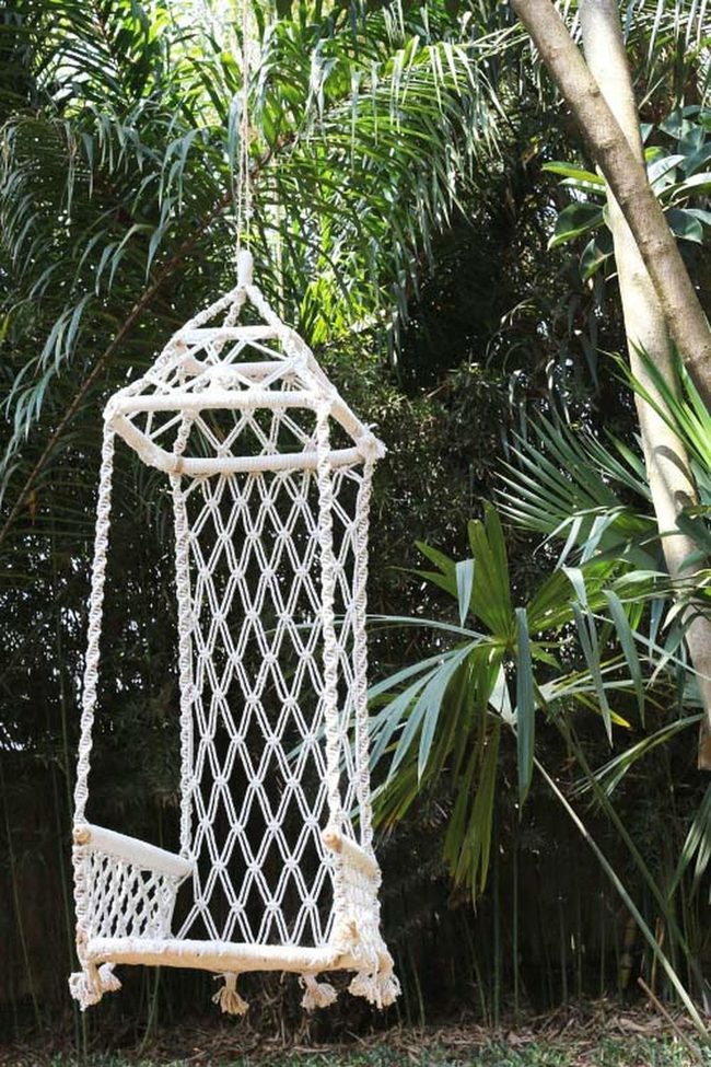 Wooden Dowel Rope Swing
