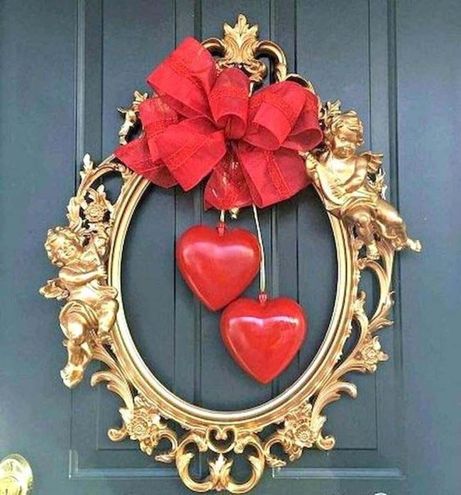 Red Hearts And Bow Wreath