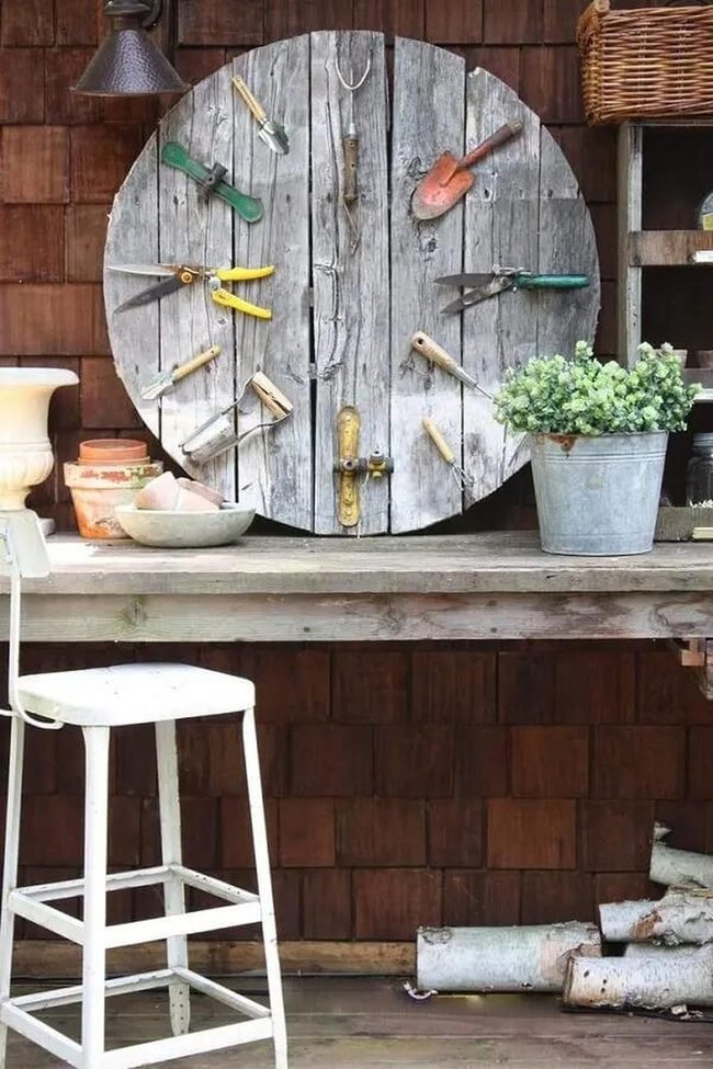 Wooden Garden Tool Wheel Display