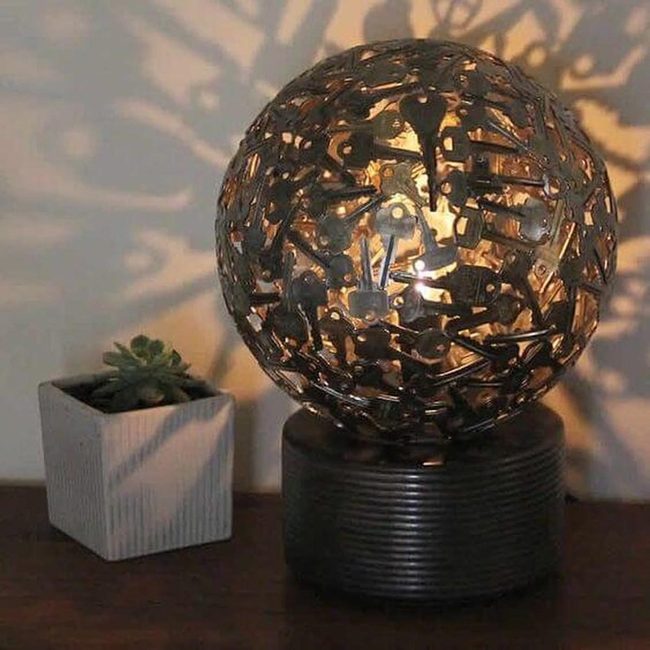 Metal Sphere Casts Living Shadows
