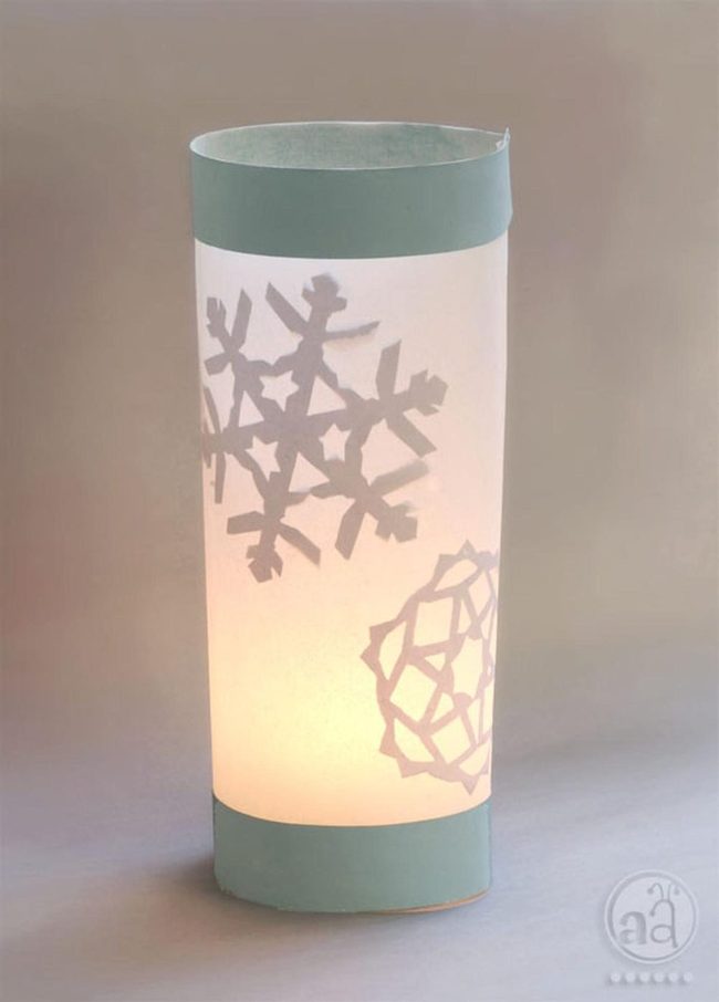Delicate White Snowflake Lanterns