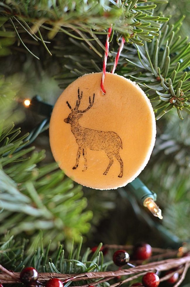 Fresh Pine With Black Reindeer