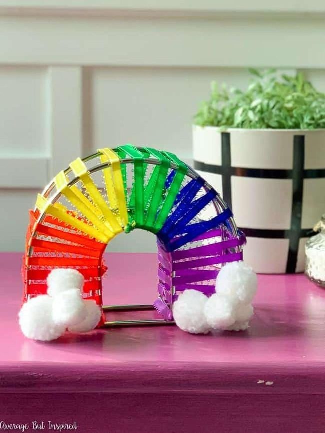 3D Rainbow Budget Decor
