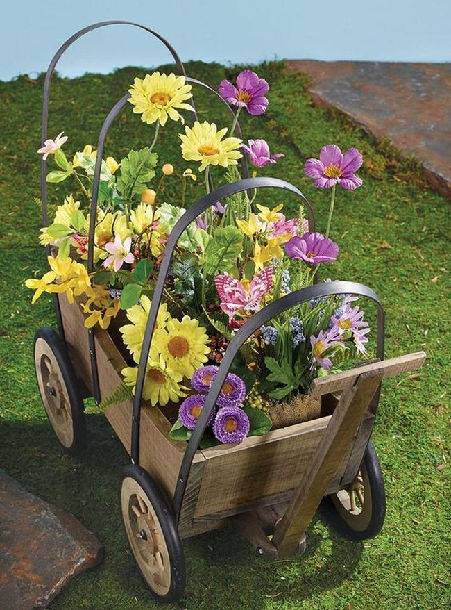 Reclaimed Wood Garden Wagon