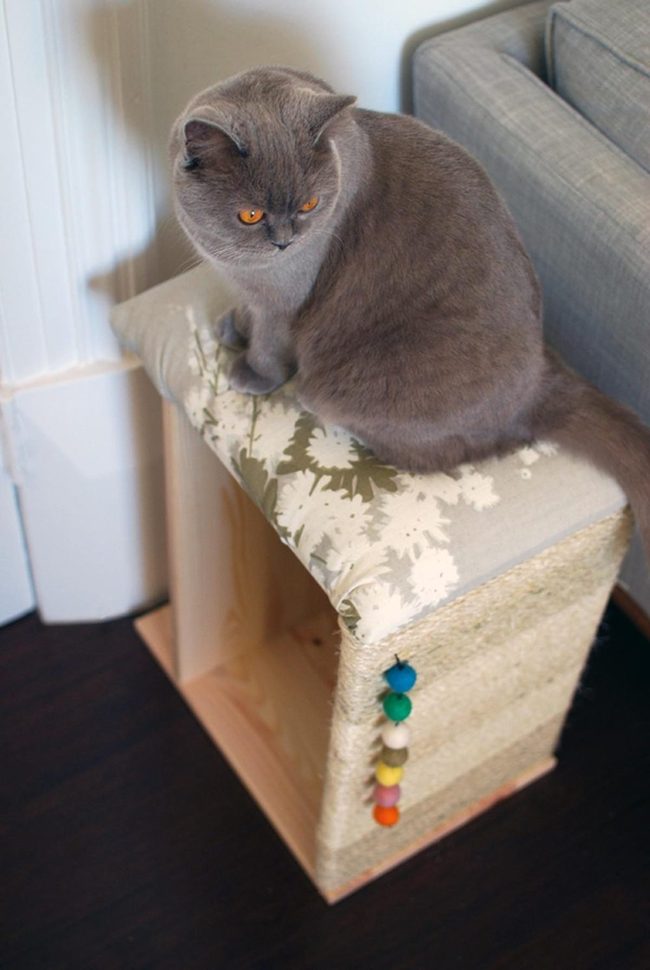 Woven Cat Towers With Natural Fiber